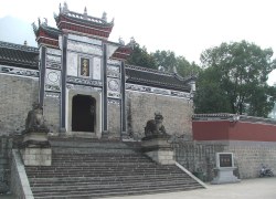 Huangling Temple